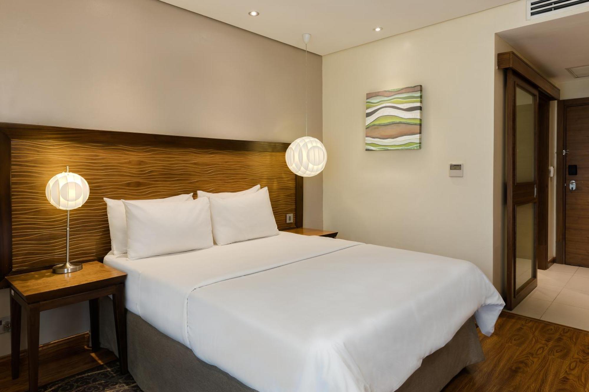 Protea Hotel By Marriott Benin City Select Emotan Exterior photo