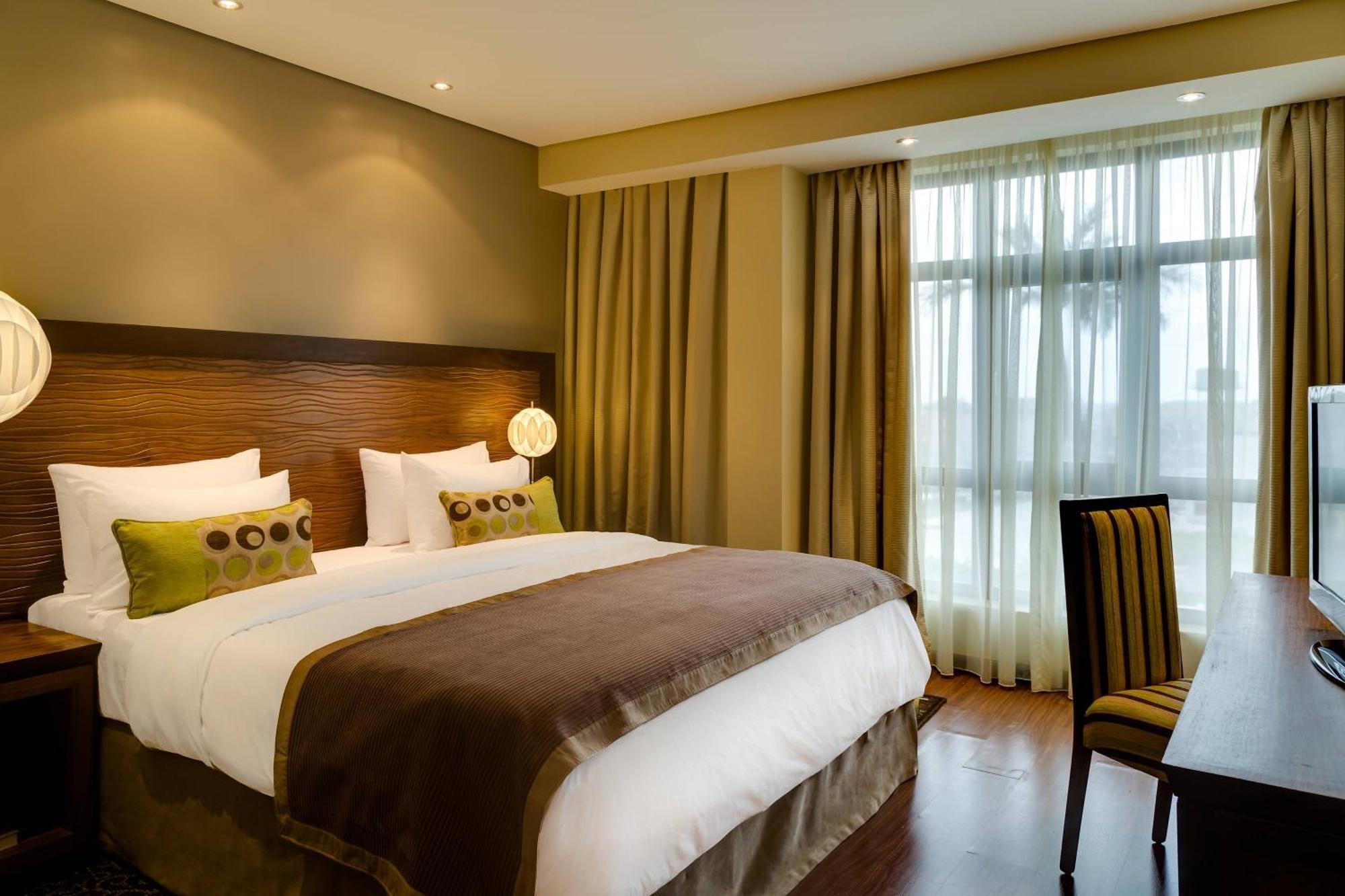Protea Hotel By Marriott Benin City Select Emotan Exterior photo